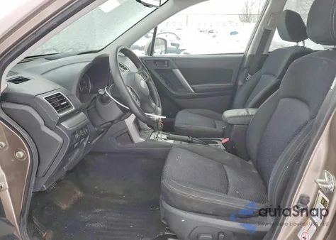 2016 Subaru Forester 2.5I Premium z USA, uszkodzony, nr VIN JF2SJADC5GH463961